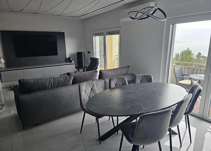 Apartment A2 Grozic Opatija