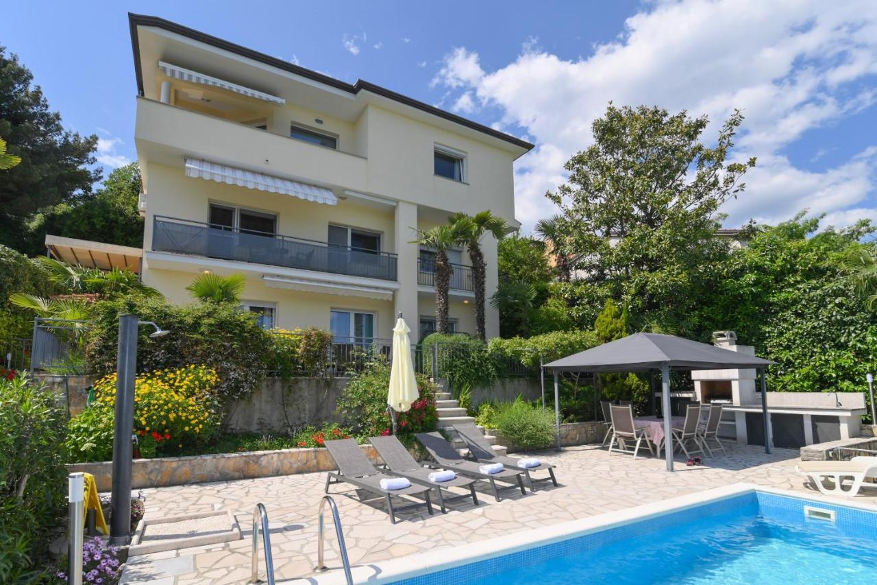 A2 Grozic Apartman Abbázia